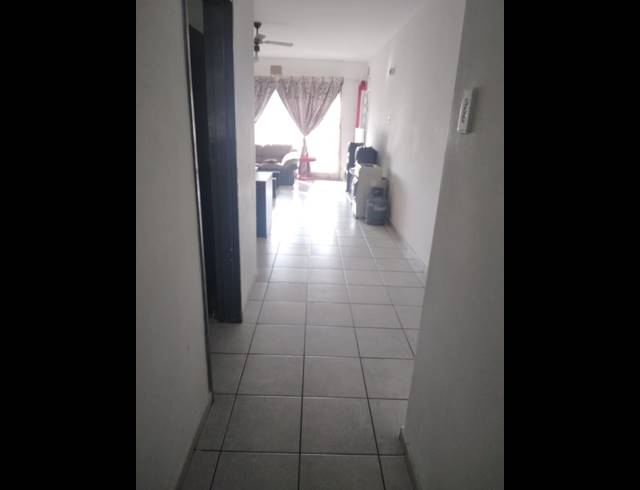 2 BEDROOM APARTMENT FOR SALE IN VANDERBIJLPARK CE 2